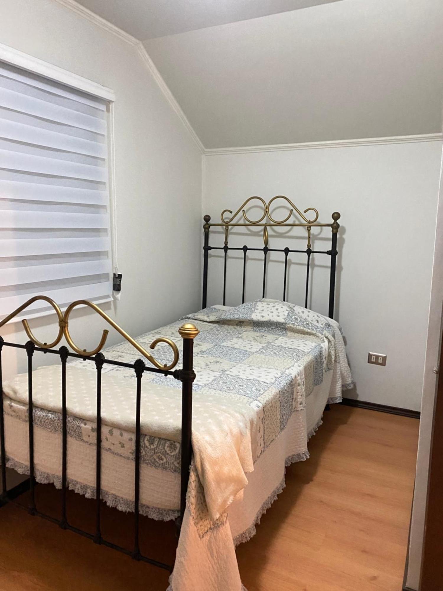 Amplia Y Comoda Casa En Casa de férias Lautaro
